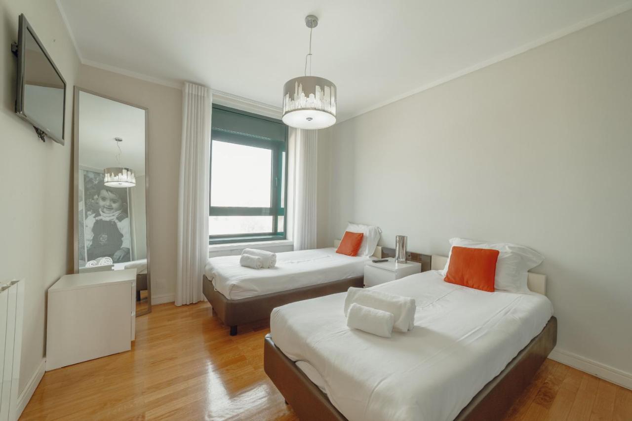 شقة Downtown Grand Tower View By Vacationy بورتو المظهر الخارجي الصورة