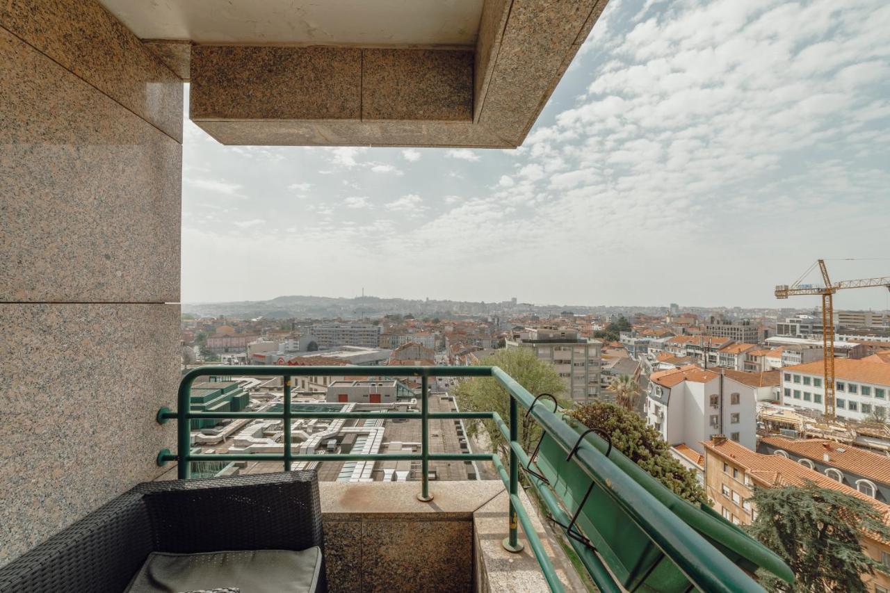 شقة Downtown Grand Tower View By Vacationy بورتو المظهر الخارجي الصورة