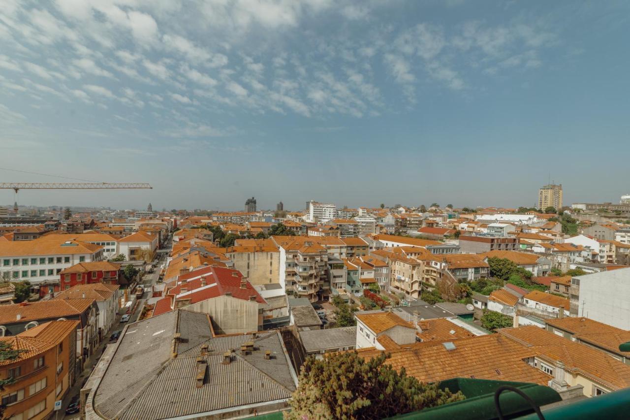 شقة Downtown Grand Tower View By Vacationy بورتو المظهر الخارجي الصورة
